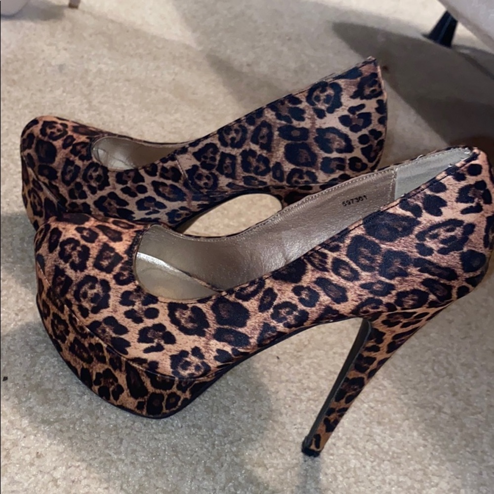 Leopard High heels